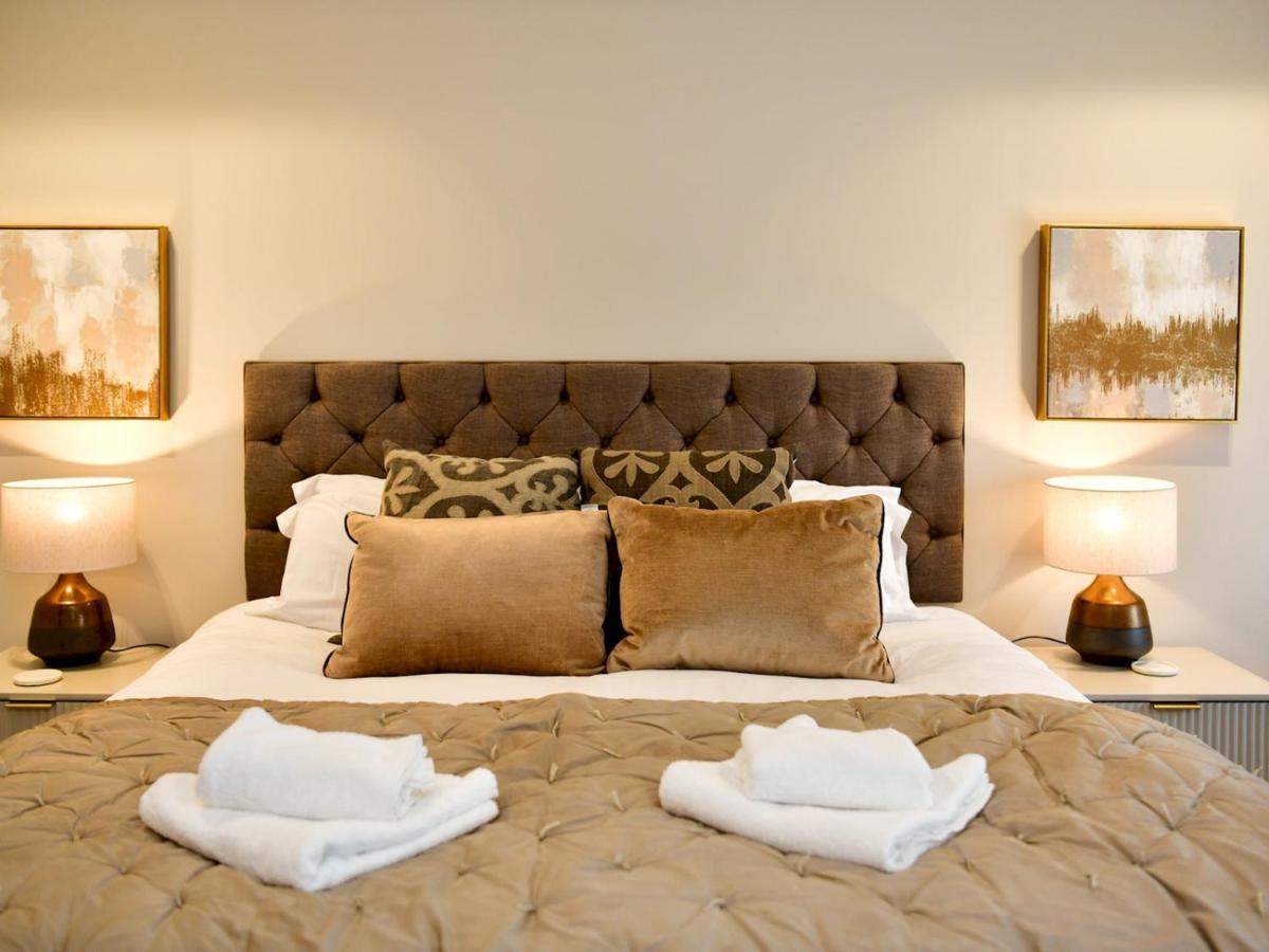 Pass The Keys Beautiful 2 Bed Apartment With Parking In The Bay Cardiff Exterior photo
