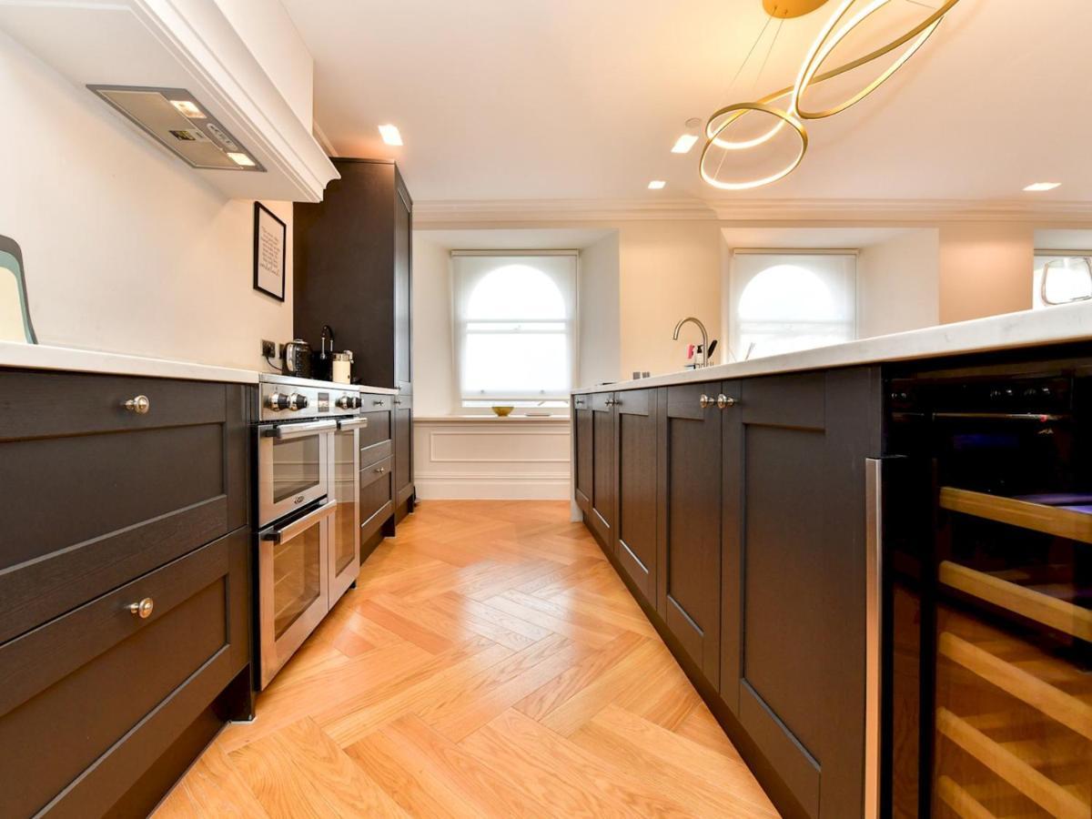 Pass The Keys Beautiful 2 Bed Apartment With Parking In The Bay Cardiff Exterior photo